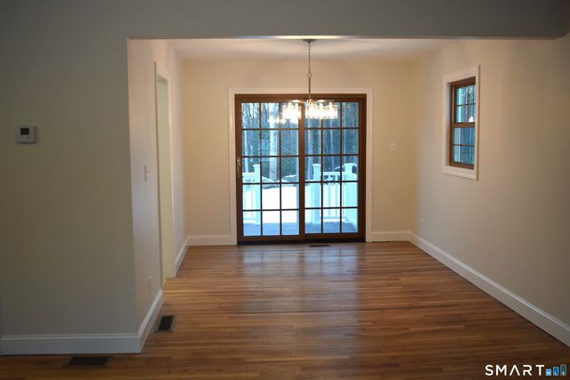 10 Meeting House Road, Barkhamsted, CT 06063