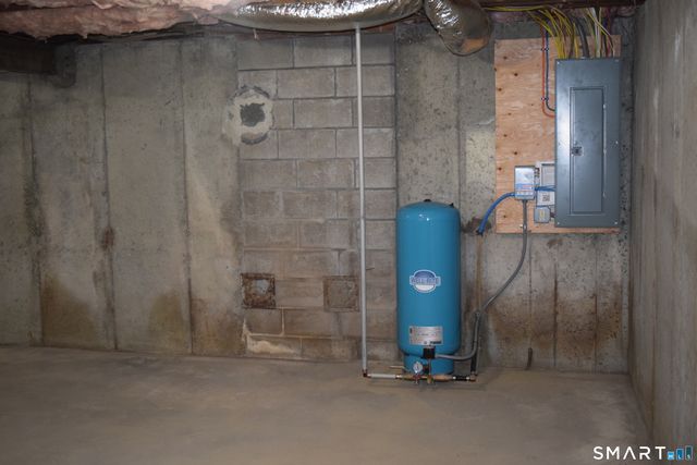 10 Meeting House Road, Barkhamsted, CT 06063