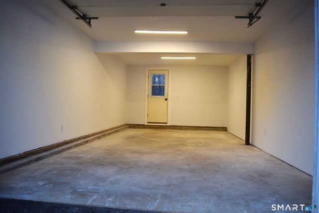 10 Meeting House Road, Barkhamsted, CT 06063