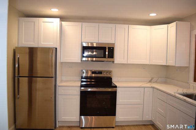 10 Meeting House Road, Barkhamsted, CT 06063