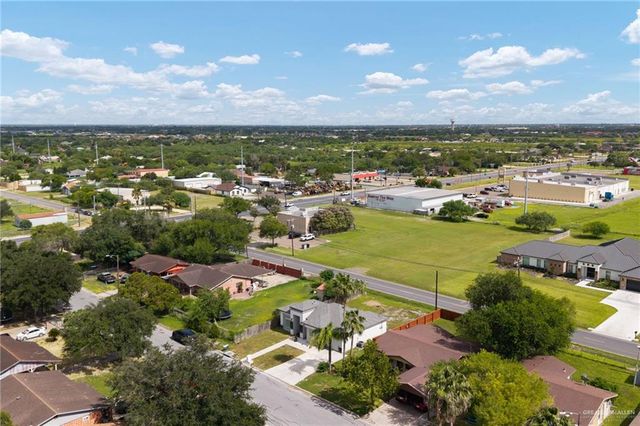 111 Easy Street, San Juan, TX 78589