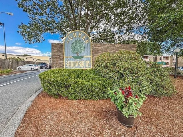 70 Shrewsbury Green C, Shrewsbury, MA 01545