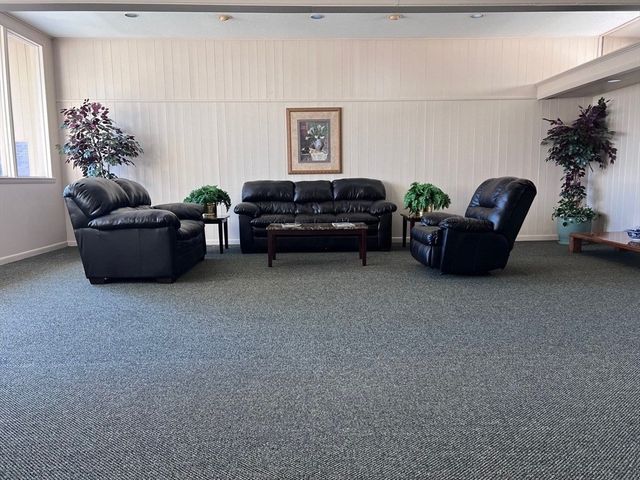 70 Shrewsbury Green C, Shrewsbury, MA 01545