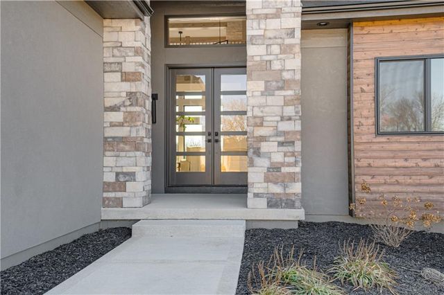 1009 Wilds Parkway, Greenwood, MO 64034