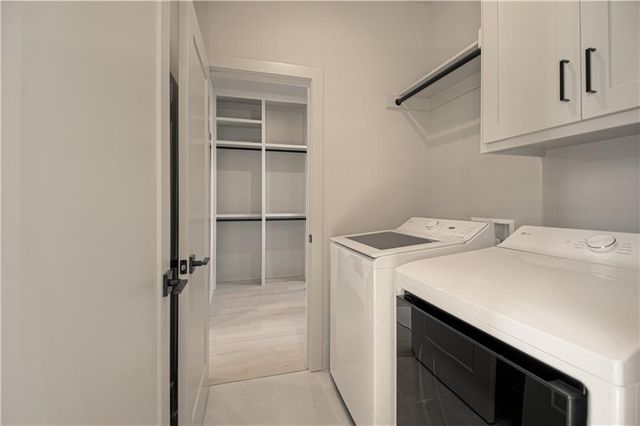 1009 Wilds Parkway, Greenwood, MO 64034