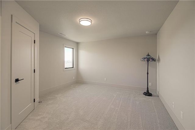 1009 Wilds Parkway, Greenwood, MO 64034