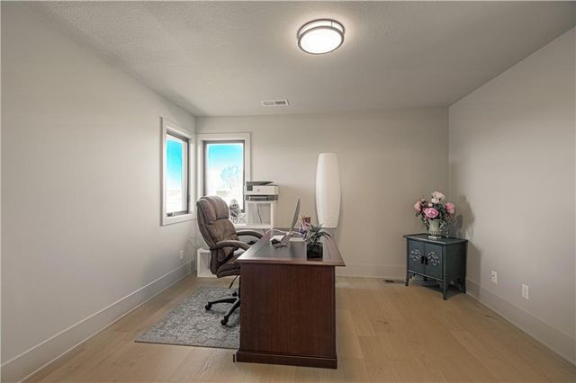 1009 Wilds Parkway, Greenwood, MO 64034