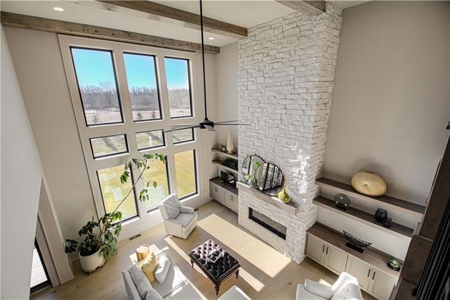 1009 Wilds Parkway, Greenwood, MO 64034