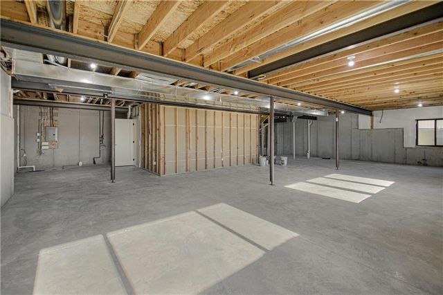 1009 Wilds Parkway, Greenwood, MO 64034