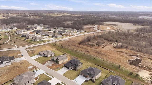 1009 Wilds Parkway, Greenwood, MO 64034