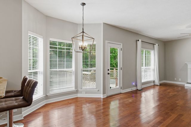 5117 W Oak Highland Dr, Antioch, TN 37013