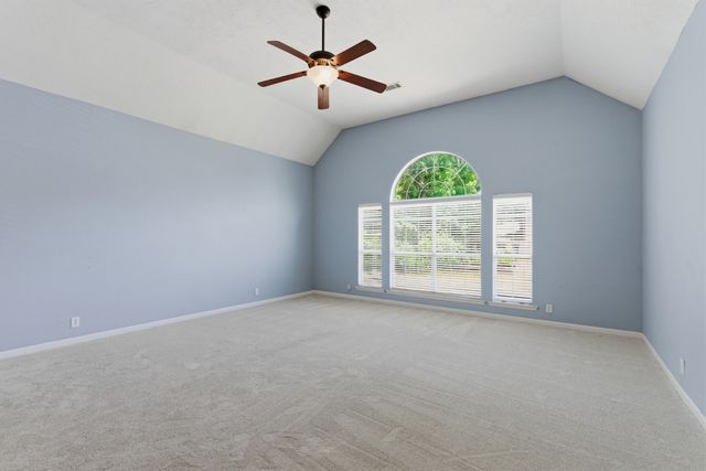 5117 W Oak Highland Dr, Antioch, TN 37013