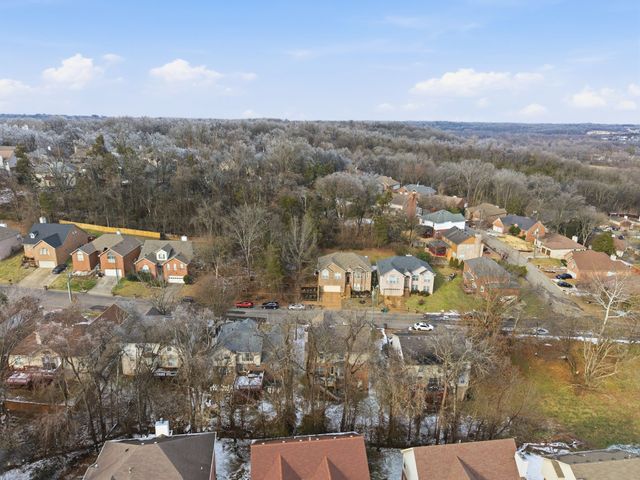 5117 W Oak Highland Dr, Antioch, TN 37013