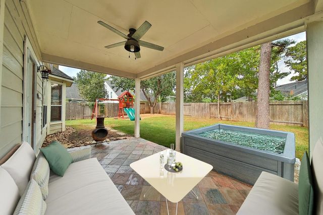 15238 Henderson Point Drive, Cypress, TX 77429