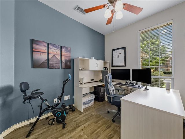 2514 Mustang Drive, Arlington, TX 76001