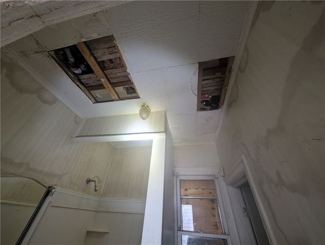 672 Jefferson Avenue, Rochester, NY 14611