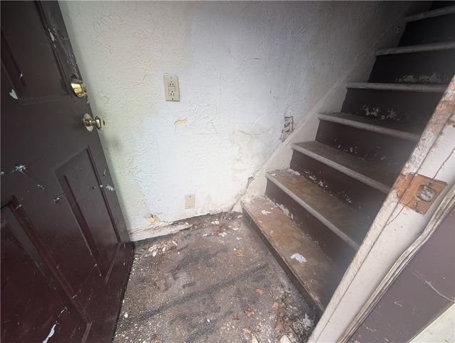 672 Jefferson Avenue, Rochester, NY 14611