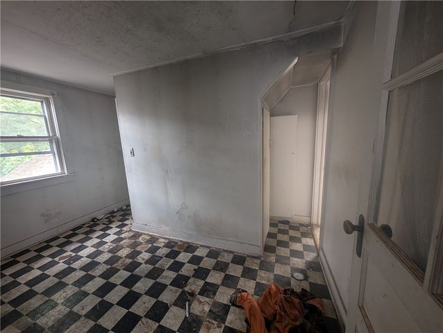 672 Jefferson Avenue, Rochester, NY 14611