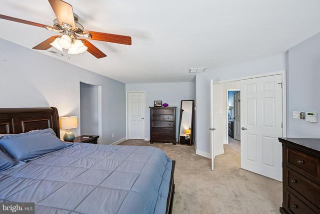 209 ANDY WARHOL WAY, Marlton, NJ 08053
