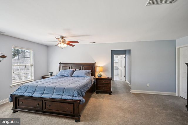 209 ANDY WARHOL WAY, Marlton, NJ 08053