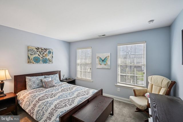 209 ANDY WARHOL WAY, Marlton, NJ 08053
