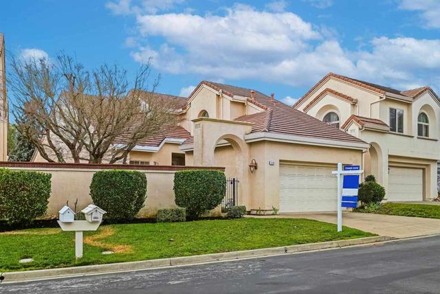 2190 Canyon Lakes Dr, San Ramon, CA 94582