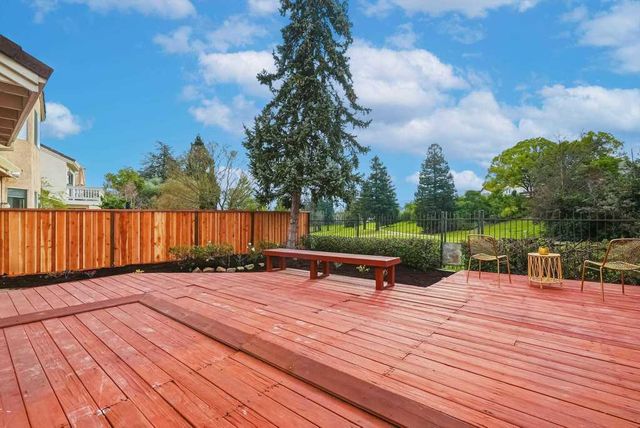 2190 Canyon Lakes Dr, San Ramon, CA 94582