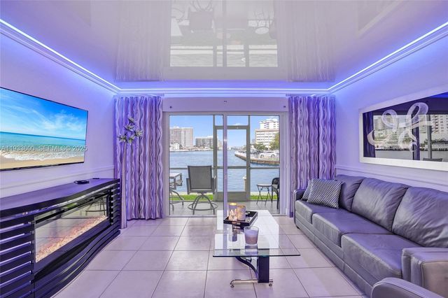 2600 Diana Dr 110, Hallandale Beach, FL 33009