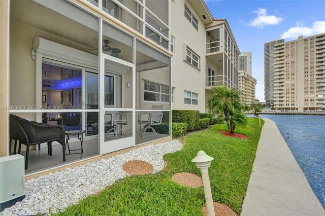 2600 Diana Dr 110, Hallandale Beach, FL 33009