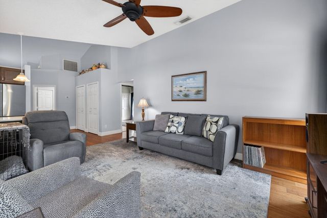 6095 NW East Deville Circle, Port St. Lucie, Port St Lucie, FL 34986