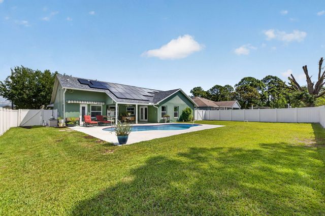 6095 NW East Deville Circle, Port St. Lucie, Port St Lucie, FL 34986