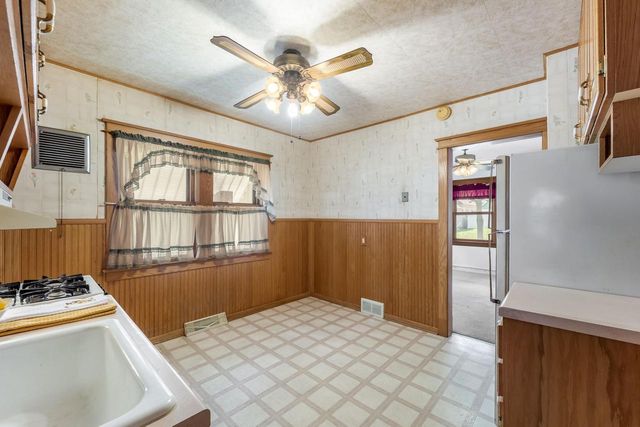 1218 S 64th STREET, West Allis, WI 53214