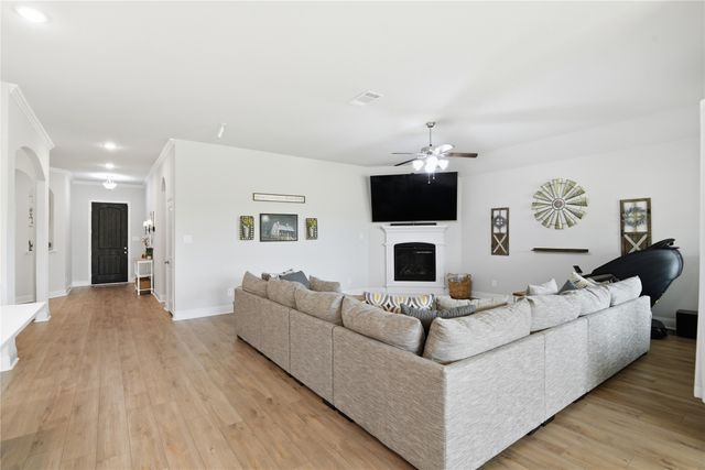 341 Dogwood Circle, Royse City, TX 75189