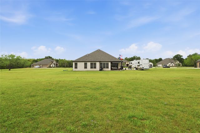 341 Dogwood Circle, Royse City, TX 75189
