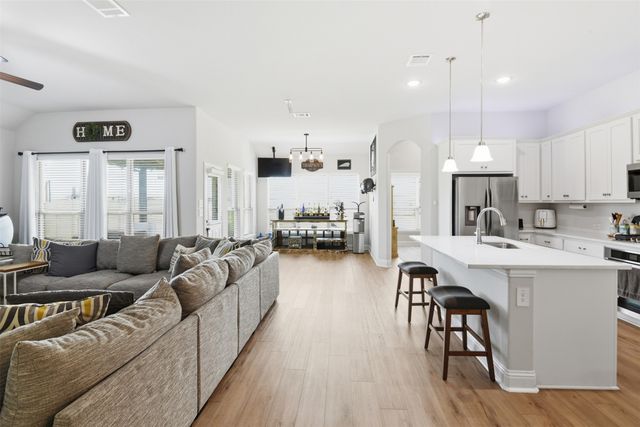 341 Dogwood Circle, Royse City, TX 75189