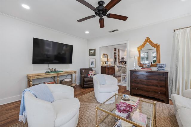 3821 El Campo Avenue, Fort Worth, TX 76107