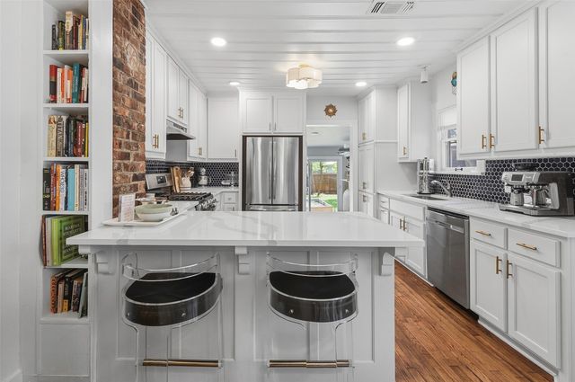 3821 El Campo Avenue, Fort Worth, TX 76107