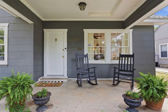 3821 El Campo Avenue, Fort Worth, TX 76107