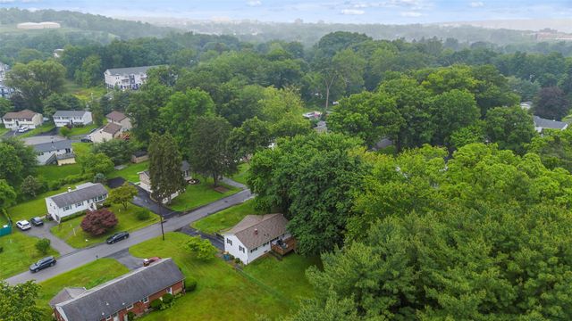 29 Chestnut Street, Poughkeepsie, NY 12601