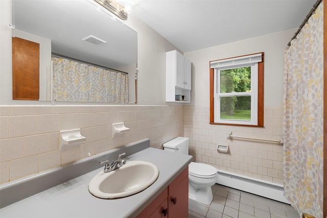 29 Chestnut Street, Poughkeepsie, NY 12601