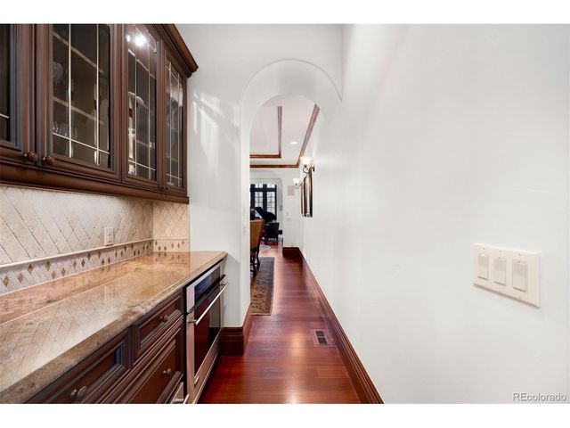 7680 E 6th Ave, Denver, CO 80230