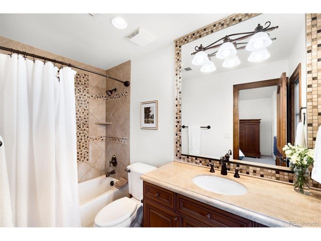 7680 E 6th Ave, Denver, CO 80230