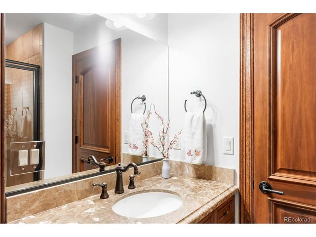 7680 E 6th Ave, Denver, CO 80230