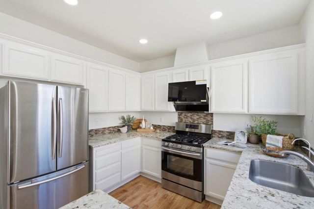 2434 Nobili Avenue, Santa Clara, CA 95051