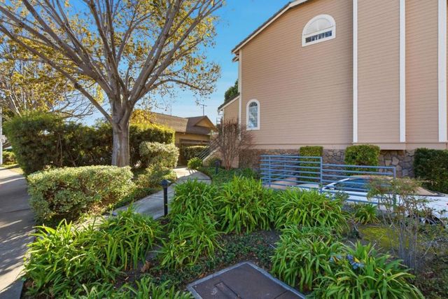 2434 Nobili Avenue, Santa Clara, CA 95051