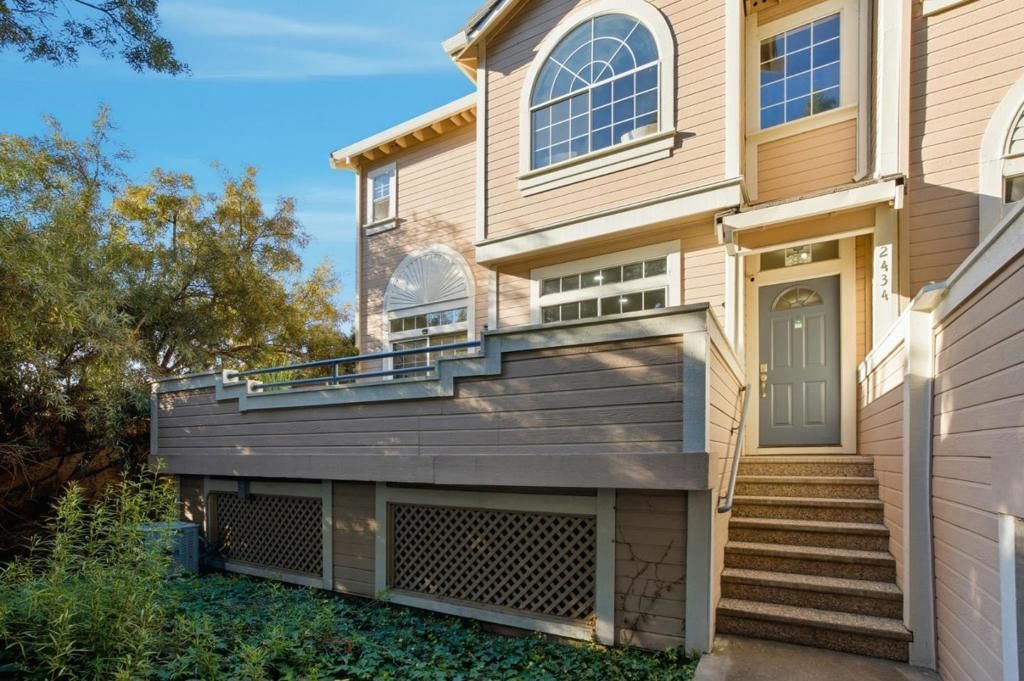 2434 Nobili Avenue, Santa Clara, CA 95051