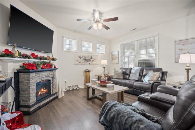 2131 Knight Crossing Road, Durham, NC 27703