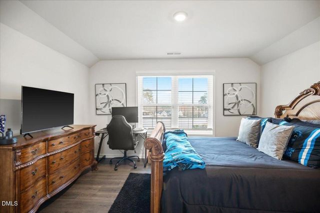 2131 Knight Crossing Road, Durham, NC 27703