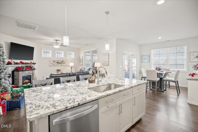 2131 Knight Crossing Road, Durham, NC 27703