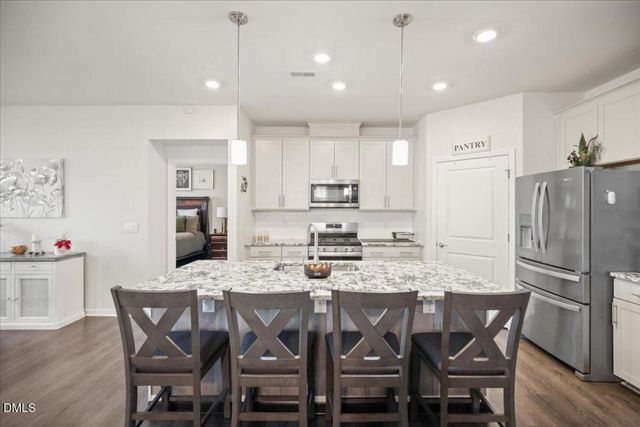 2131 Knight Crossing Road, Durham, NC 27703